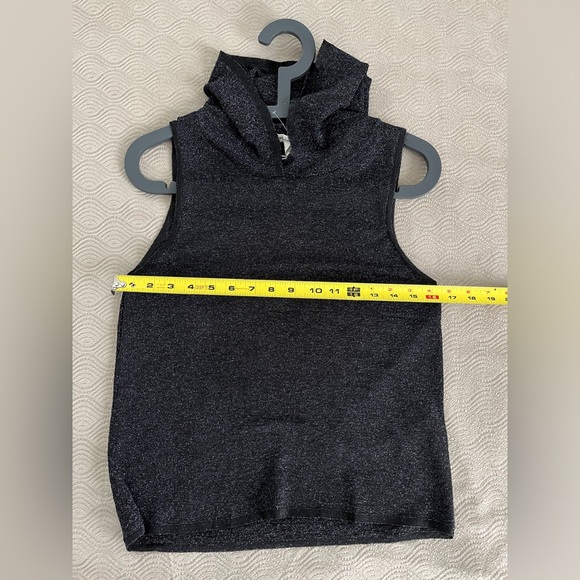 🆕 Anthropologie Pilcro hooded top in black metallic size medium - Picture 6 of 11
